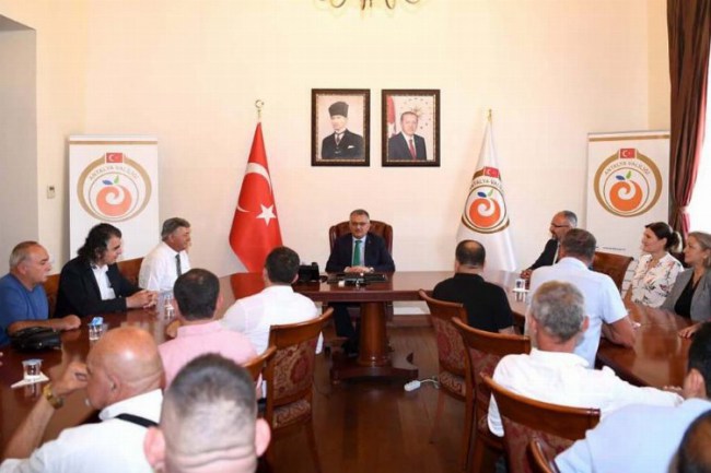 KKTC'den muhtarlar Antalya'da