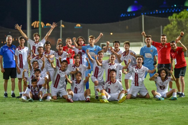 İnegölspor Karşıyaka''yı devirdi, finale kaldı