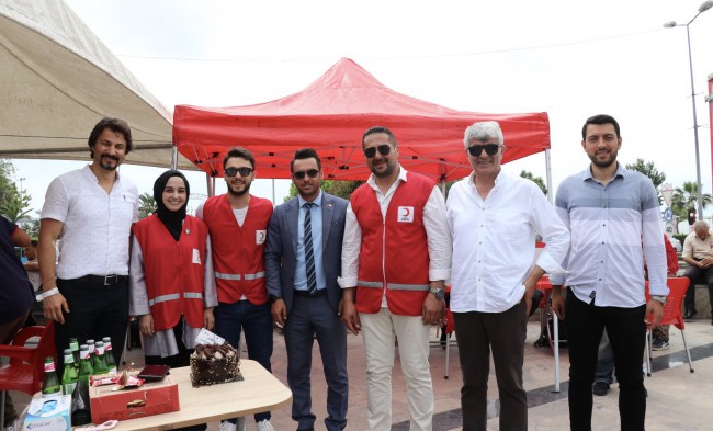 Kızılay Başkanı Yağız'dan CHP'ye teşekkür