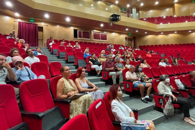 Muğla Marmaris'teki uluslararası etkinlikte ev sahipleri yok!