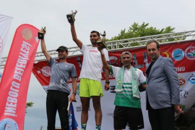 Manisalı sporcu Kastamonu'dan madalyayla döndü