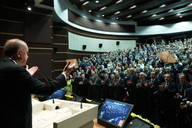 Erdoğan İl Başkanları'na seslendi: Geri sayım başladı... Her geçen hafta hazine kıymetinde