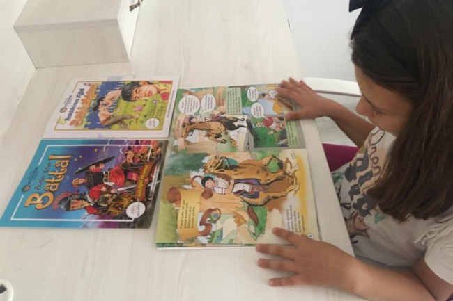 Başkan Gürkan'a mektup yazan öğrenciler hikâye kitabı istedi