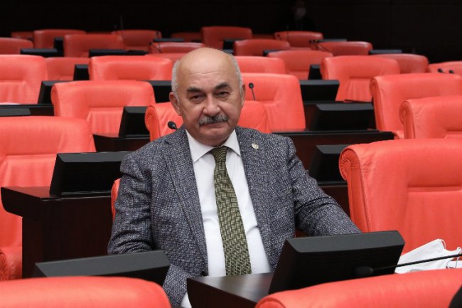 MHP'den Bakan Kurum'a nilüfer sorusu