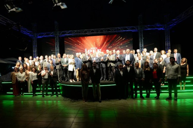 Bursa'da 'İpek Böceği İhracat Ödülleri' sahibini buldu