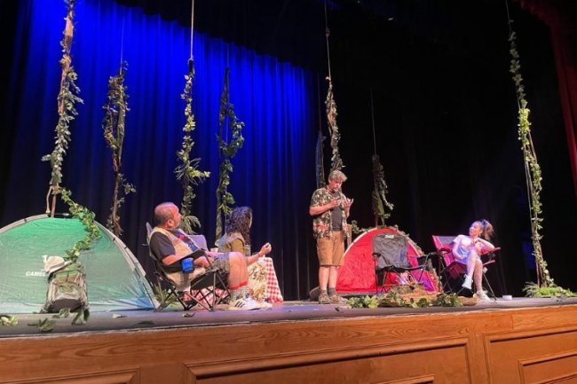 Ünlü oyuncular ABD'de ilk Türk Tiyatrosu'nu kurdu