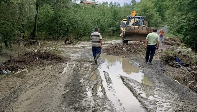 Kaymaklar ve Velidağ arasındaki yol ulaşıma açıldı