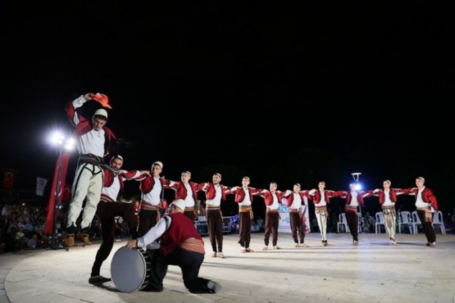 Denizli'de festival coşkusu devam ediyor