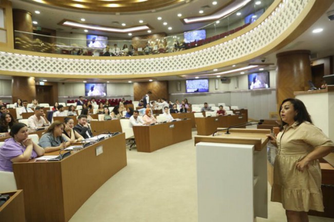 Antalya'da gençlere yurtdışı fırsatı