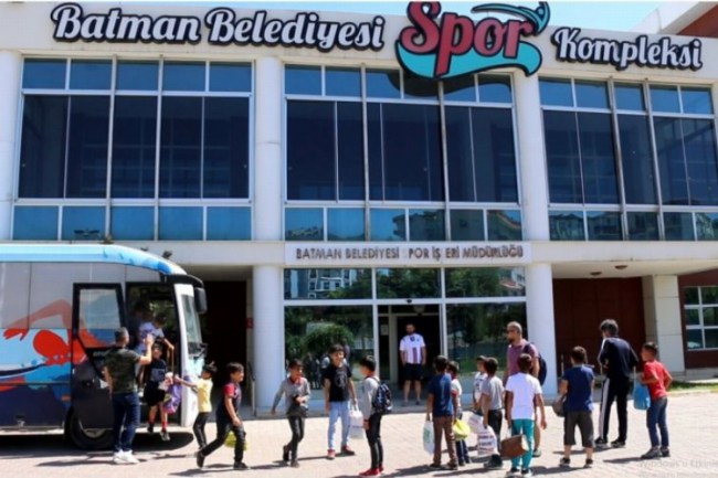Batman'da spor kompleksi yenileniyor