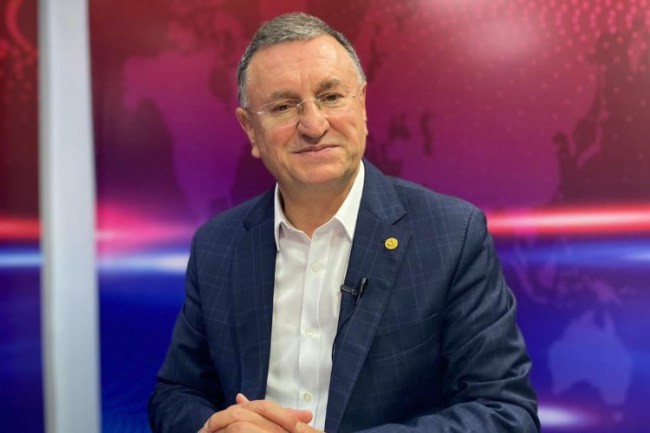 Savaş: Hatay'a hizmet eden tek kurum su anda HBB'dir