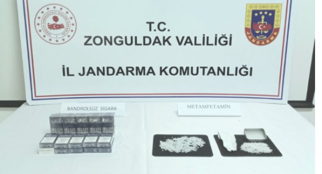 Alaplı’da durdurulan otobüste uyuşturucu yakalandı