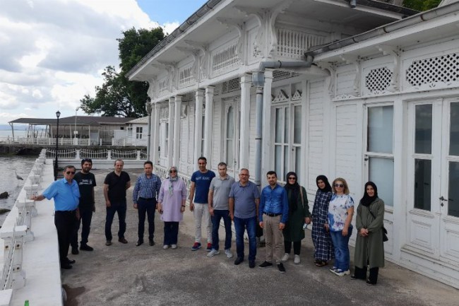 Kocaeli'de Gez-Gör'ün konukları okul idarecileri