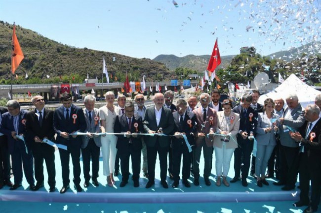 Bilecik'te köprülü kavşak yıllık 8 milyon lira tasarruf sağlayacak