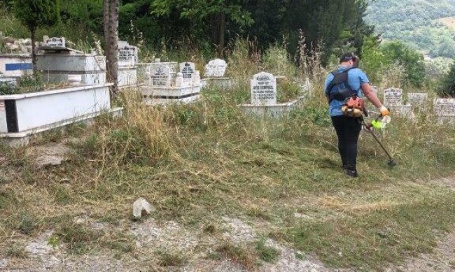 Kdz. Ereğli’de mezarlıklar bayram ziyaretine hazır