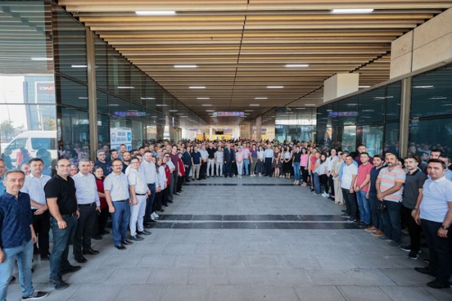 Denizli Büyükşehir ailesi bayramlaştı