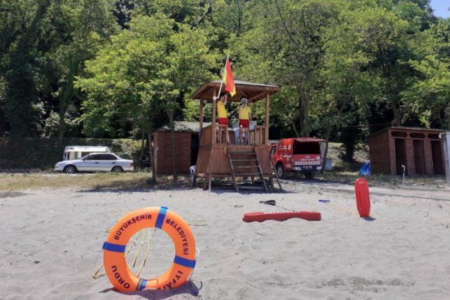 Ordu'da cankurtaran olmayan plajlarda denize girmeyin uyarısı