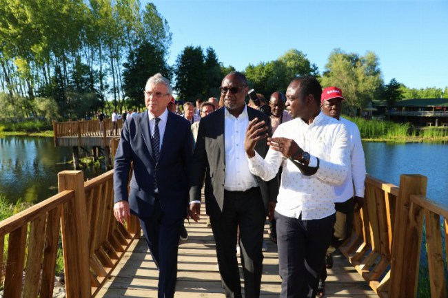 Dünya Acarlar Longozu'nu keşfedecek