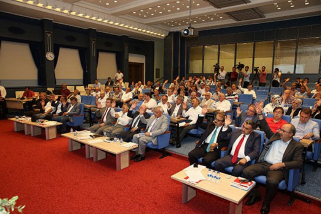 İYİ Parti Kayseri'den 'özel okul' isyanı