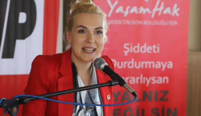 Merve Kır: “Sansür RTÜK ve Basın İlan Kurumu eliyle devam ediyor”