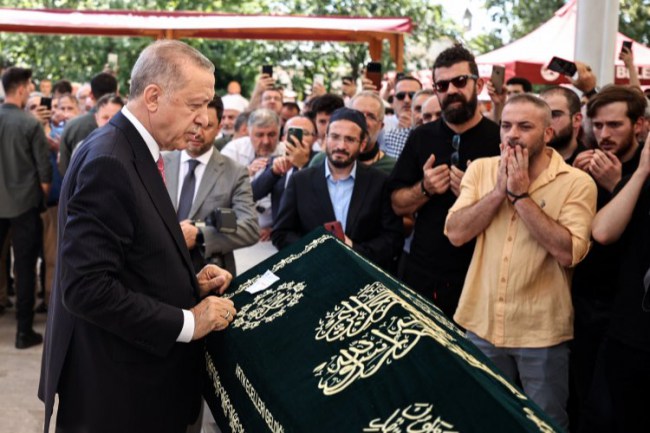 Cumhurbaşkanı Erdoğan'dan Mehmet Nimet Kaya'ya son görev