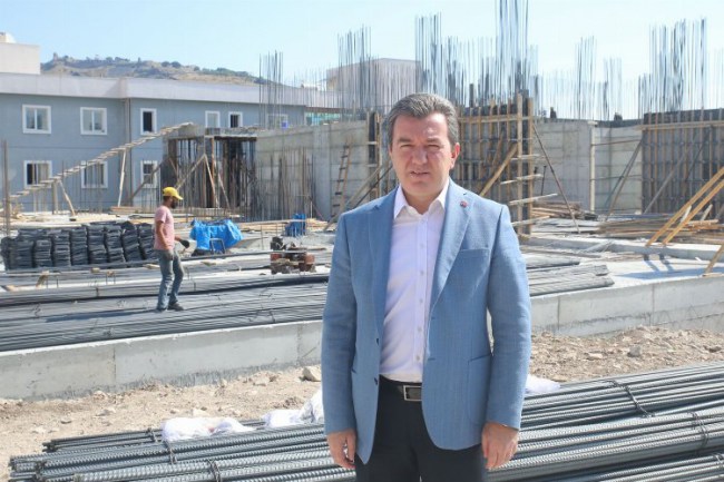 İzmir Bergama Diş Sağlığı Merkezi'ne kavuşuyor