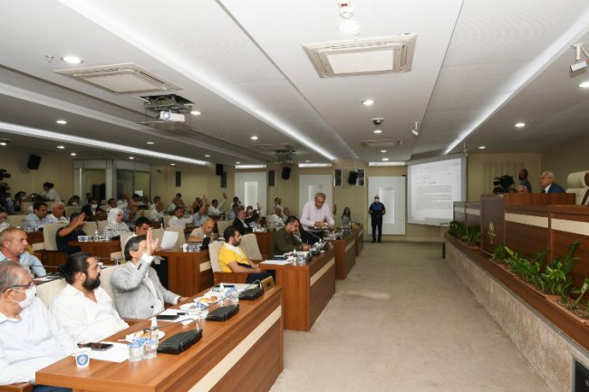 Karabağlar'da doğalgaz sorunu çözülüyor