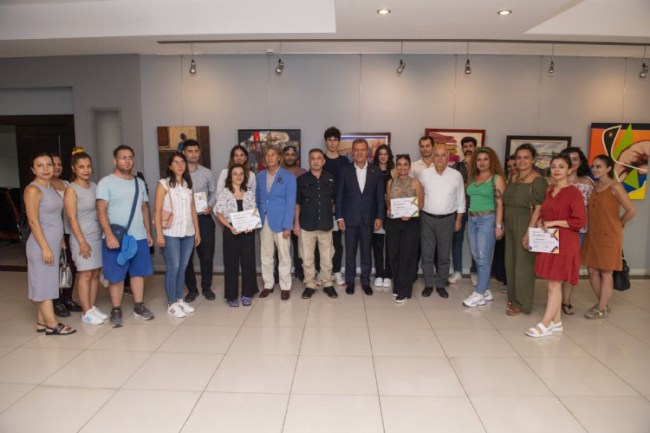 ‘Dijital Beceri Geliştirme Programı'nda sertifika heyecanı