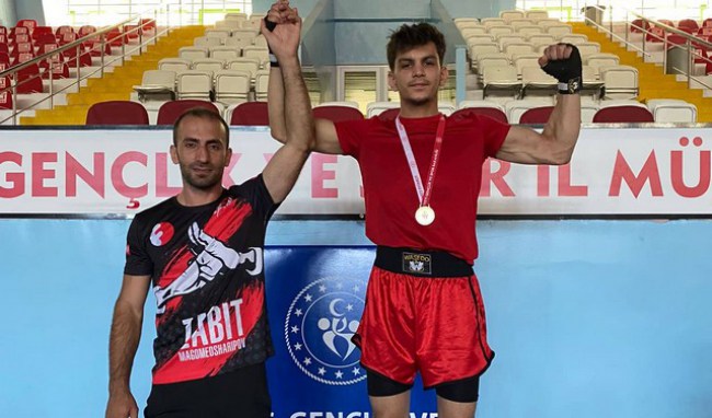 Kdz.Ereğli'ye 5 altın, 5 gümüş madalya ile döndüler