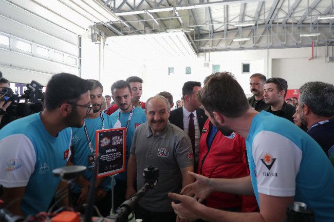 Bakan Varank Kütahya'ya teşekkür etti