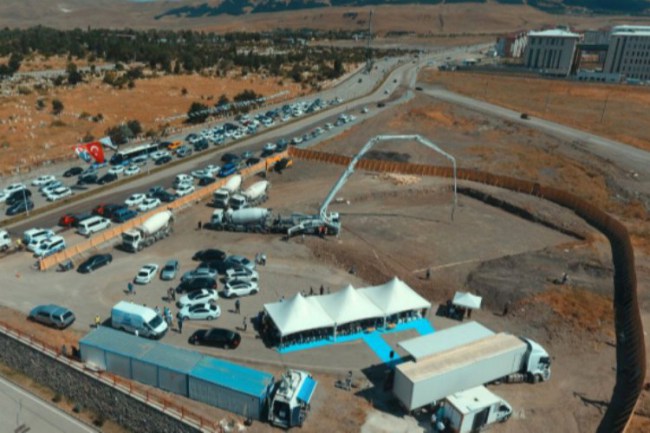 İmam Hasan Hüseyin Cami'nin temeli atıldı