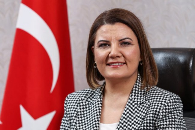 Türkiye'nin en başarılı belediye başkanı seçildi