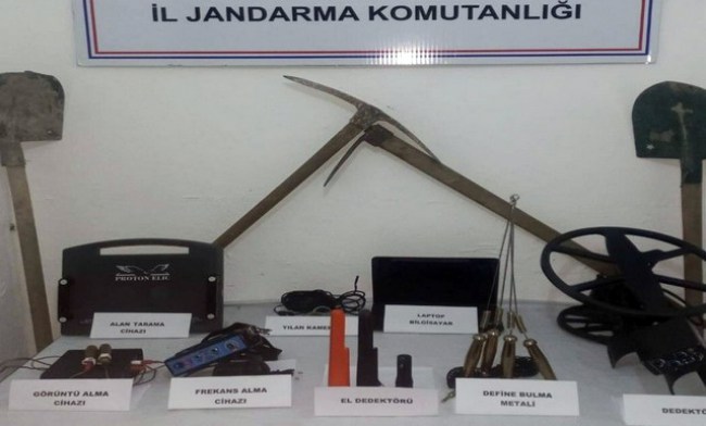 Çaycuma'da definecilere suçüstü