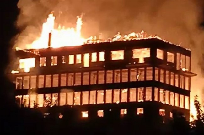 Bursa'da ilçeyi ayağa kaldıran yangın