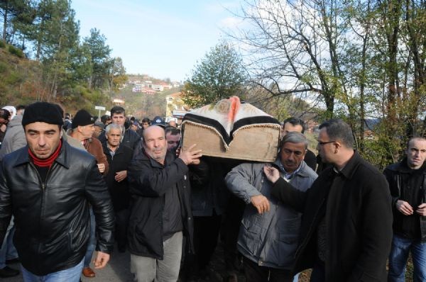 Baytar Ailesi?nin anne acısı