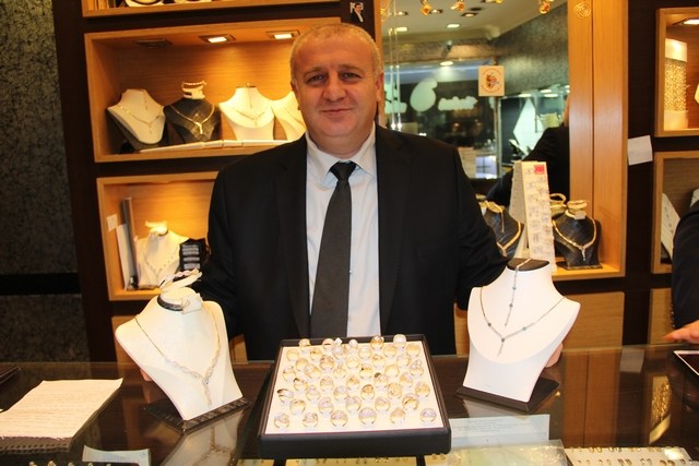 "Gümüş ürünlerde %30'a varan indirimler"