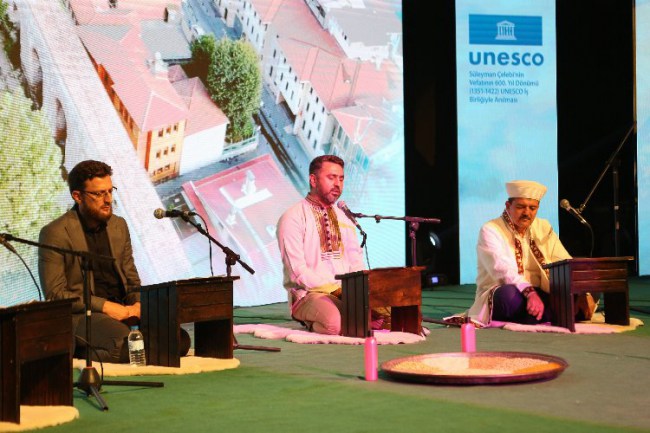 Bursa'da 8 dilde Mevlid-i Şerif okundu