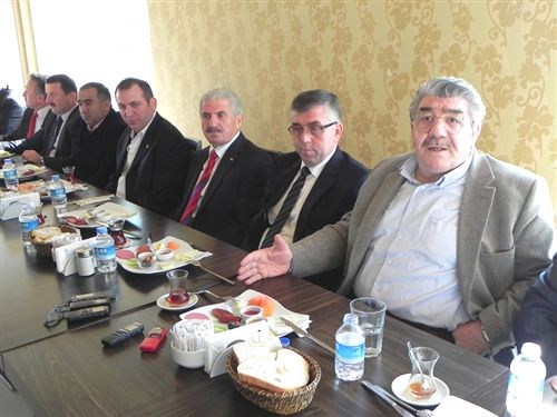 Mevcut Yönetim Tetiker liderliğinde birleşti..