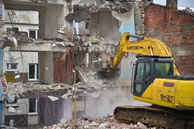 Bursa Yıldırım'da kaçak yapıya geçit yok