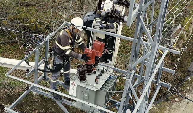 Başkent EDAŞ kesintisiz enerji yatırımları için gerekli planlı kesintilerde mümkün olan en kısa süre hedefiyle çalışıyor