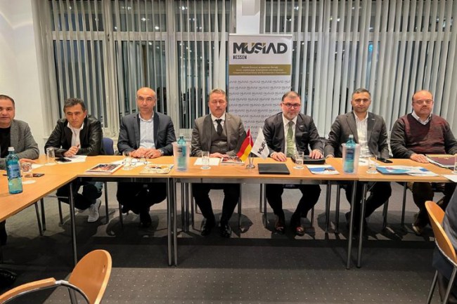 MÜSİAD İzmir Almanya'ya iş gezisi düzenledi