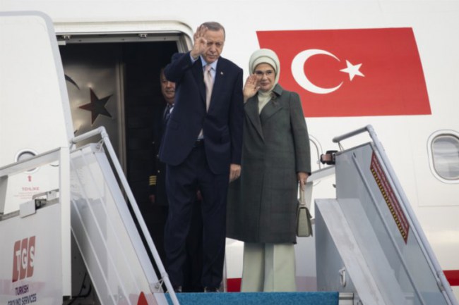 Cumhurbaşkanı Erdoğan Kazakistan'a gitti