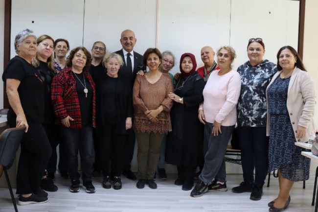 İzmit Kent Konseyi kadınlarından 'Mutlu' seminer