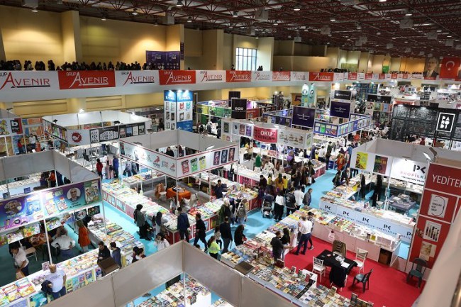 Kayseri Kitap Fuarı kapılarını açtı