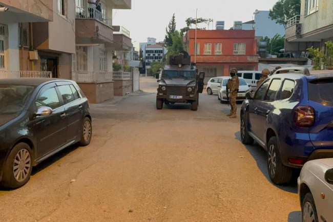 Adıyaman Emniyeti'nden şafak operasyonu: 7 gözaltı