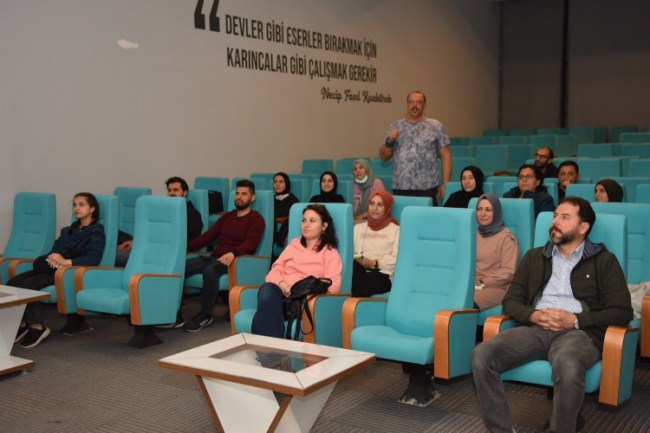 Bursa Yıldırım'da fotoğraf meraklılarına özel atölye