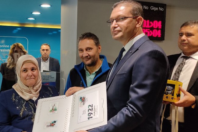 Kahramanmaraş'ta 182. müşteriye PTT'den sürpriz