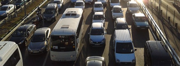 Araç plakaları çipli oluyor