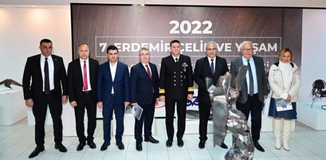 Erdemir Çelik ve Yaşam Heykel Yarışması Sergisi Karadeniz Ereğlili sanatseverlerle buluştu