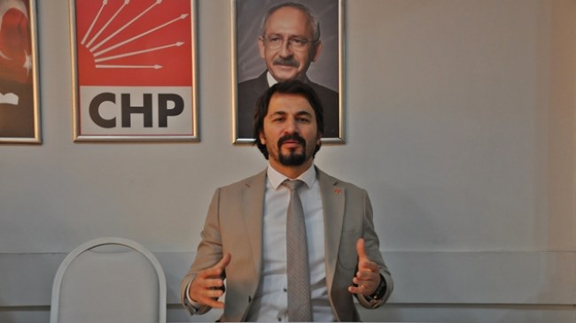 Eylem Ertuğrul CHP İlçe Başkanlığı görevinden istifa etti